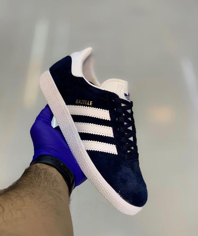 کتونی adidas gazelle